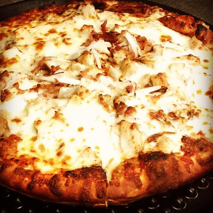 Bambinos DRIVE IN Pizzas and Subs Paducah, KY